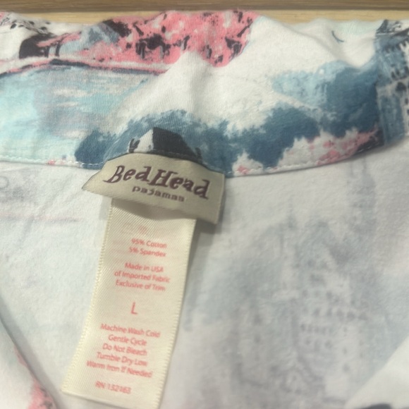 BedHead Bed Head Large Lg. Pajamas PJ’s Stretchy Castles Pink Blue EUC final - Picture 6 of 8